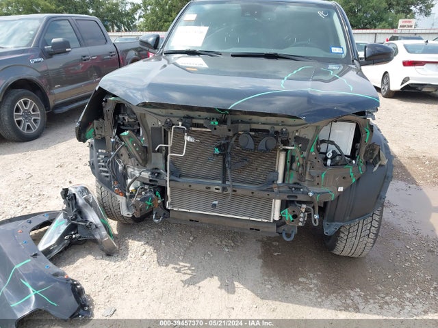 Toyota 4RUNNER SR5 2023 JTEEU5JR5P5289227 Image 6