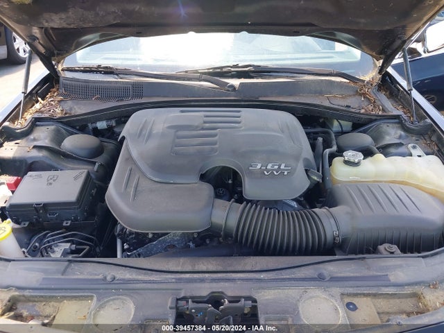 Chrysler 300c Awd 2016 2C3CCAKG8GH191214 Image 10