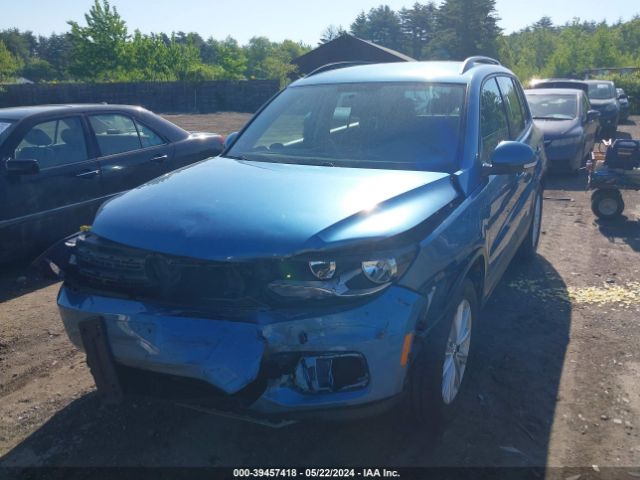 WVGBV7AX7HK053935 Volkswagen Tiguan