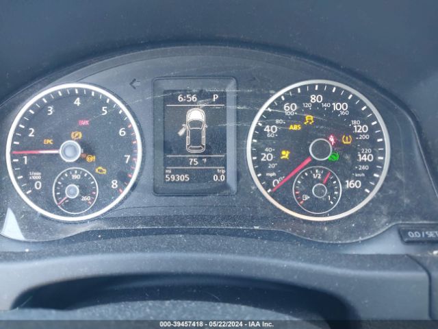 WVGBV7AX7HK053935 Volkswagen Tiguan