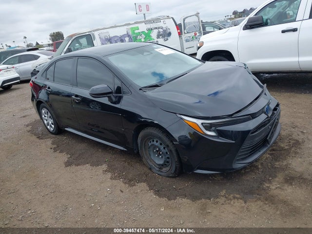 Toyota Corolla Hybrid Le 2023 JTDBCMFEXP3014748 zdjęcie główne