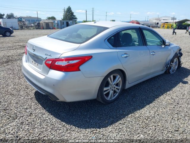 1N4BL3AP0HC212829 Nissan Altima 3.5 Sl