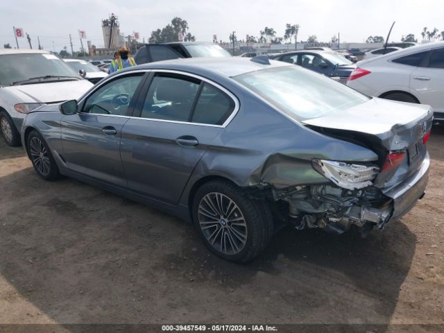 WBAJA7C5XKWW07408 BMW 530i Xdrive