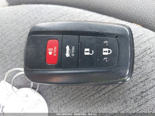 Toyota Camry Le Hybrid 2022 4T1C31AK0NU585331 Image 11