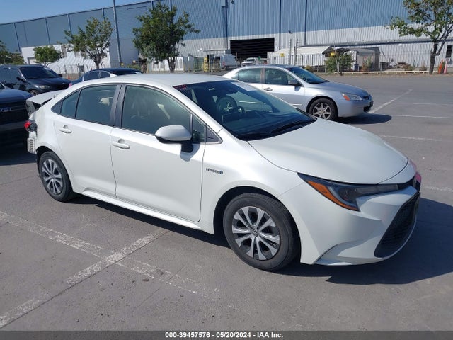 Toyota Corolla Hybrid Le 2021 JTDEAMDE5MJ009924 головне зображення