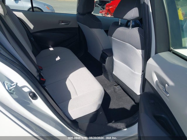 Toyota Corolla Hybrid Le 2021 JTDEAMDE5MJ009924 Image 8