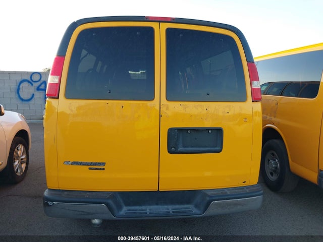 Chevrolet Express 3500 Work Van 2014 1GCZGUCA5E1168295 Image 16