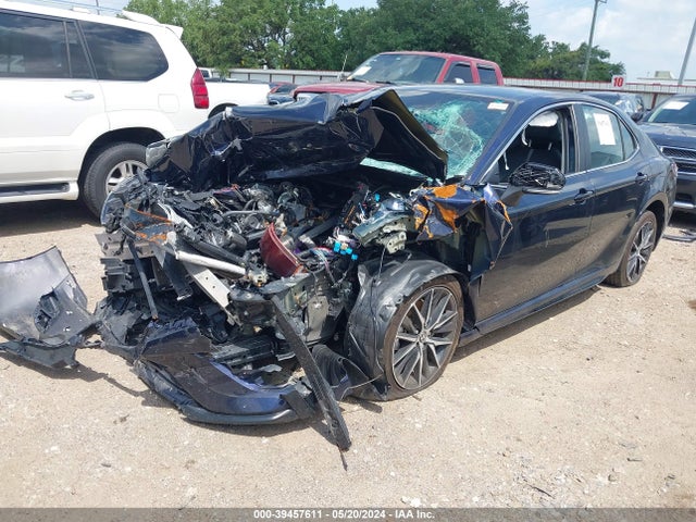 Toyota CAMRY SE 2022 4T1G11AK8NU678069 Image 2