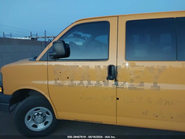 Chevrolet Express 3500 Work Van 2014 1GCZGUCA8E1205145 Image 14