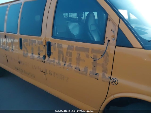 Chevrolet Express 3500 Work Van 2014 1GCZGUCA8E1205145 Image 6