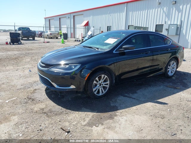 Chrysler 200 Limited 2015 1C3CCCABXFN533866 Image 2
