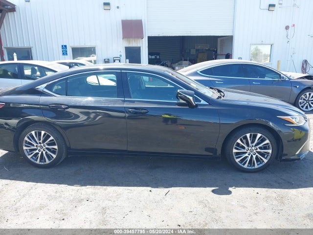 Lexus Es 300h Luxury 2019 JTHB21B16K2045867 Image 13