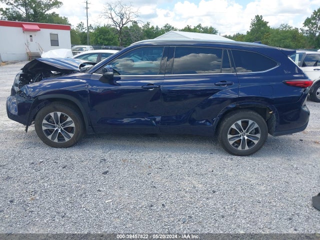 Toyota Highlander Xle 2021 5TDHZRAH3MS076400 Image 15