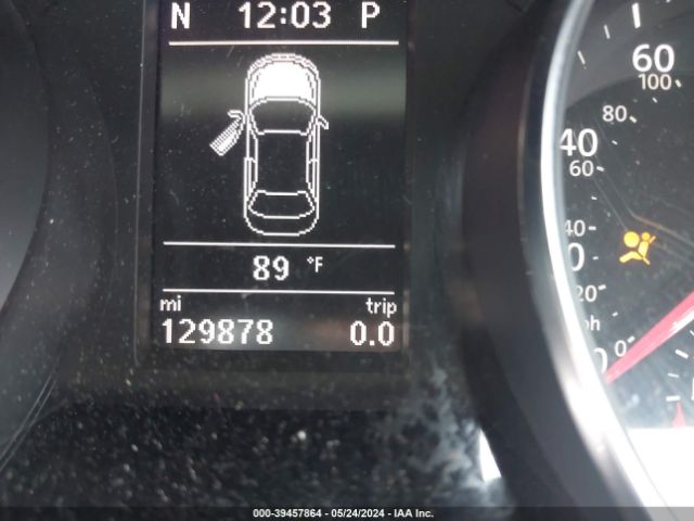 1VWBT7A33GC026857 Volkswagen Passat 1.8t Se