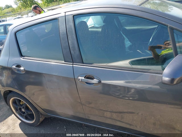 Toyota YARIS L 2015 VNKKTUD39FA034198 Image 13