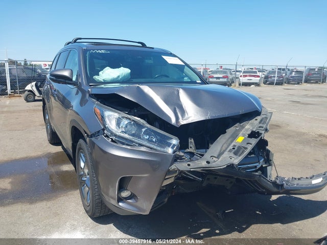 Toyota Highlander Limited Platinum 2018 5TDDZRFHXJS490552 Image 6