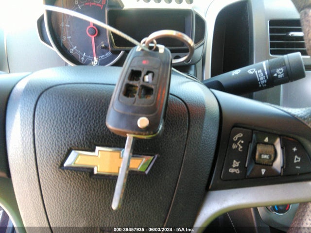 Chevrolet Sonic Lt Auto 2015 1G1JC5SB8F4116256 Image 11