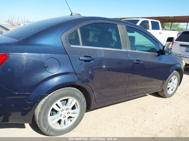 Chevrolet Sonic Lt Auto 2015 1G1JC5SB8F4116256 Image 6