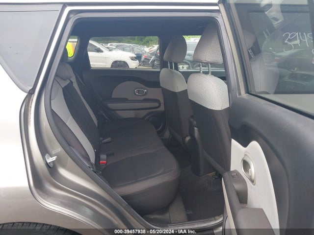 KIA Soul 2016 KNDJN2A22G7283486 Image 8