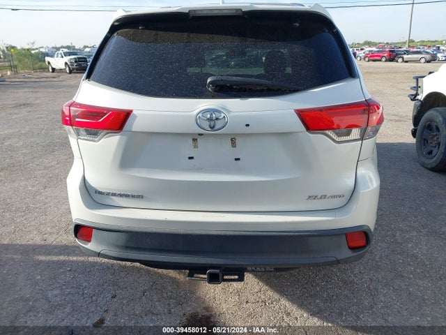 Toyota Highlander Xle 2017 5TDJZRFH3HS513473 Image 17