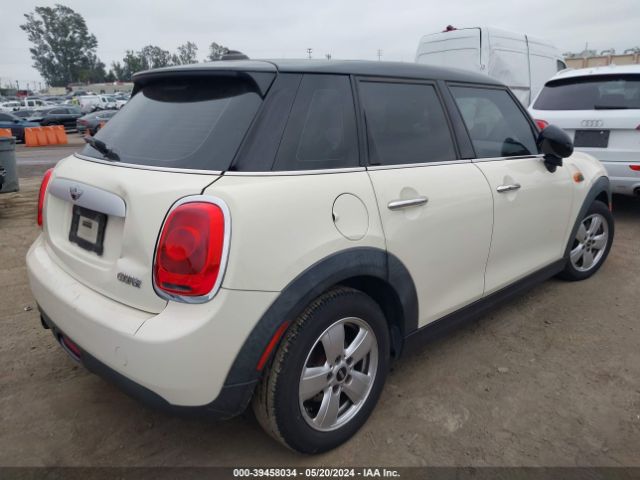 WMWXS5C5XFT828557 Mini Hardtop Cooper