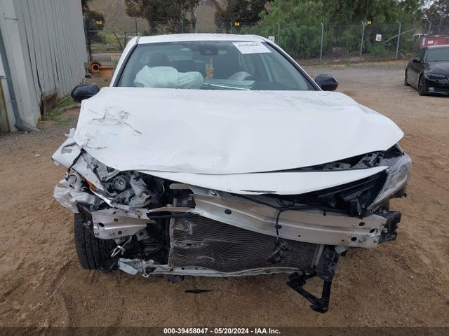 Toyota CAMRY LE 2022 4T1C11AKXNU628630 Image 13