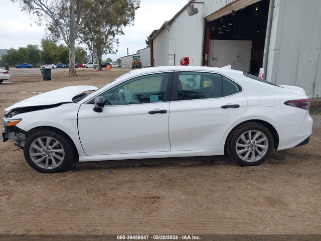 Toyota CAMRY LE 2022 4T1C11AKXNU628630 Image 15