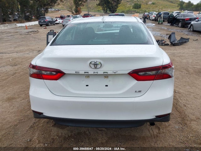 Toyota CAMRY LE 2022 4T1C11AKXNU628630 Image 17