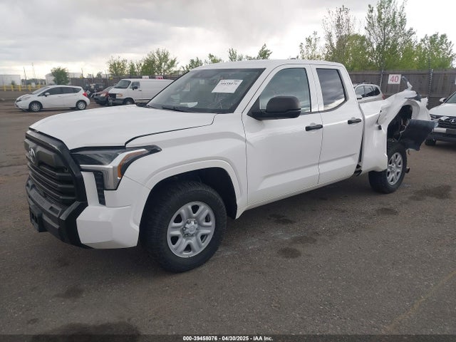 Toyota Tundra Sr 2022 5TFKB5AA0NX014566 Image 2