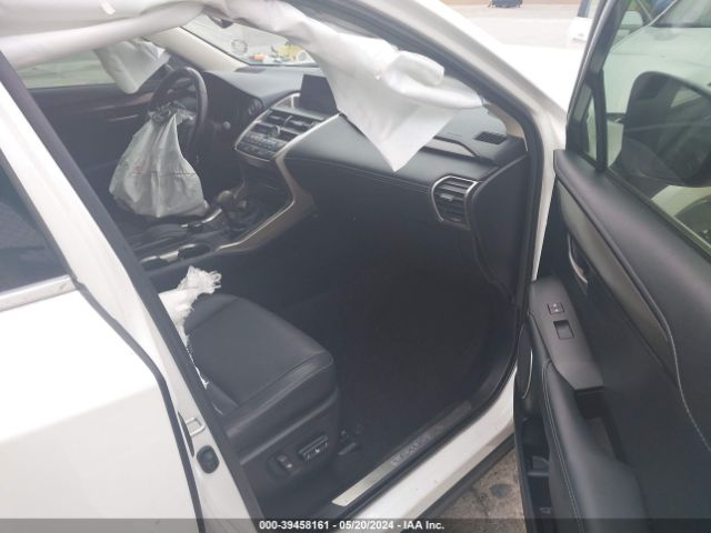 JTJYARBZ9H2083845 Lexus NX 200T