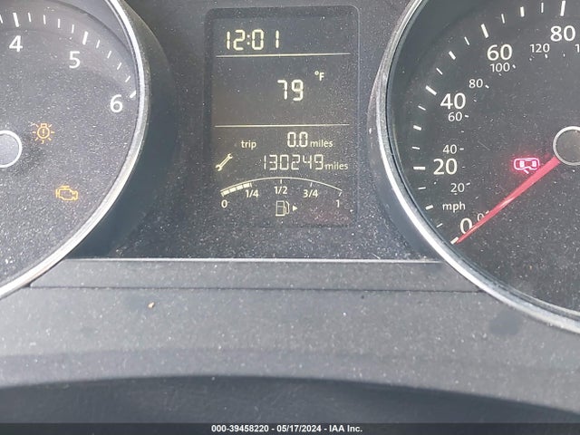 3VW2K7AJ9FM300495 Volkswagen Jetta 2.0l S
