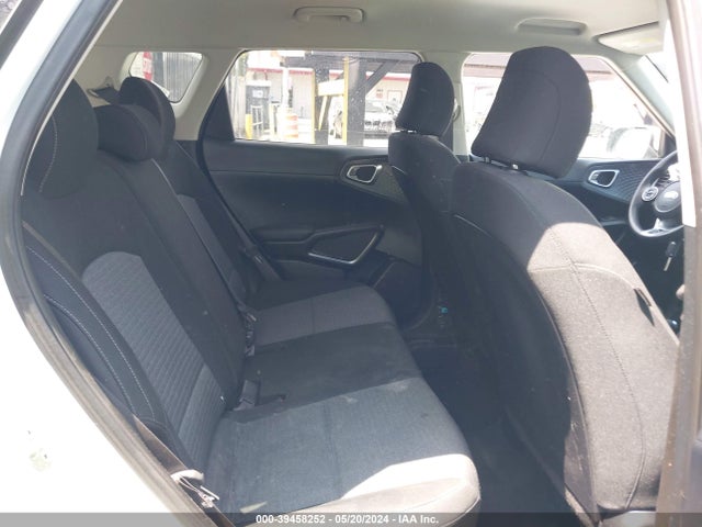 KIA SOUL S 2021 KNDJ23AUXM7138420 Image 8