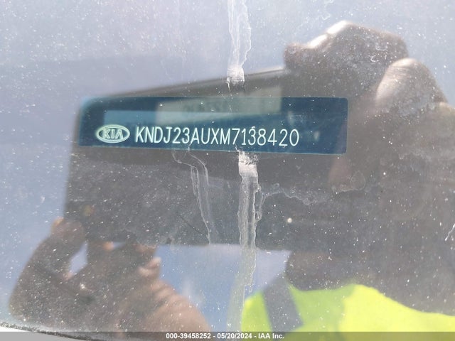 KIA SOUL S 2021 KNDJ23AUXM7138420 Image 9