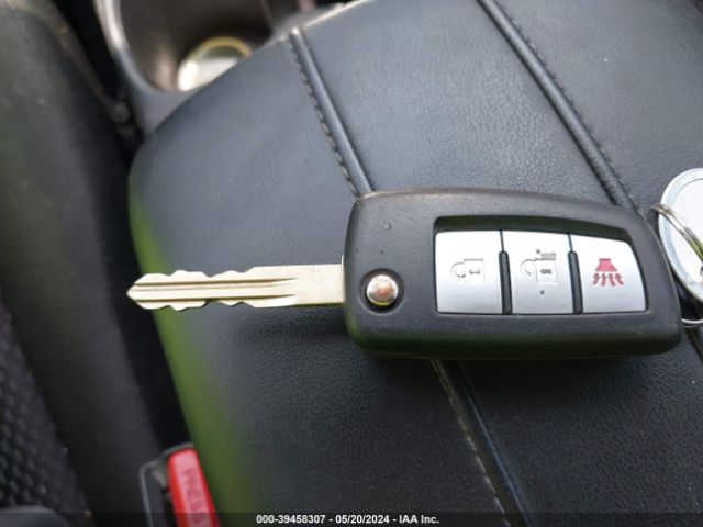 JN1BJ1CP7JW185928 Nissan Rogue Sport S