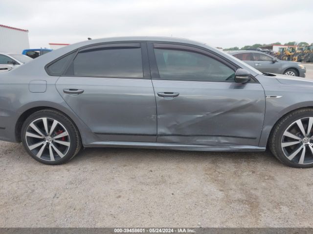 1VWBM7A33JC041346 Volkswagen Passat 3.6l V6 Gt