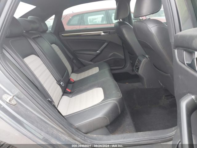 1VWBM7A33JC041346 Volkswagen Passat 3.6l V6 Gt