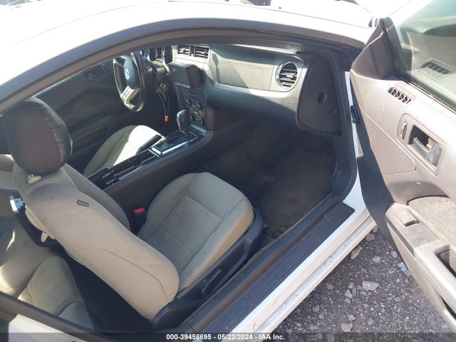 Ford Mustang V6 2014 1ZVBP8AM5E5212422 Image 5