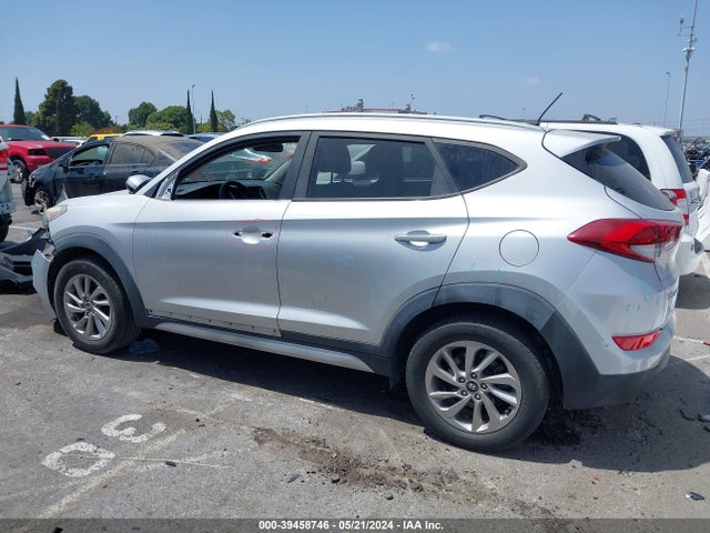 Hyundai TUCSON SE 2017 KM8J33A45HU274373 Image 14