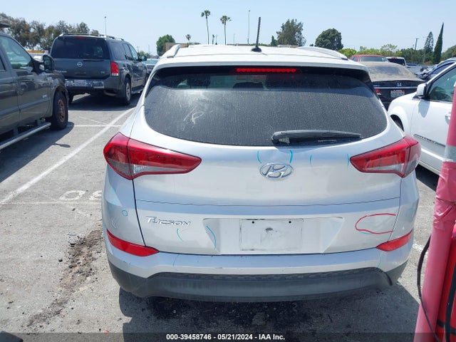 Hyundai TUCSON SE 2017 KM8J33A45HU274373 Image 16