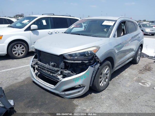 Hyundai TUCSON SE 2017 KM8J33A45HU274373 Image 2