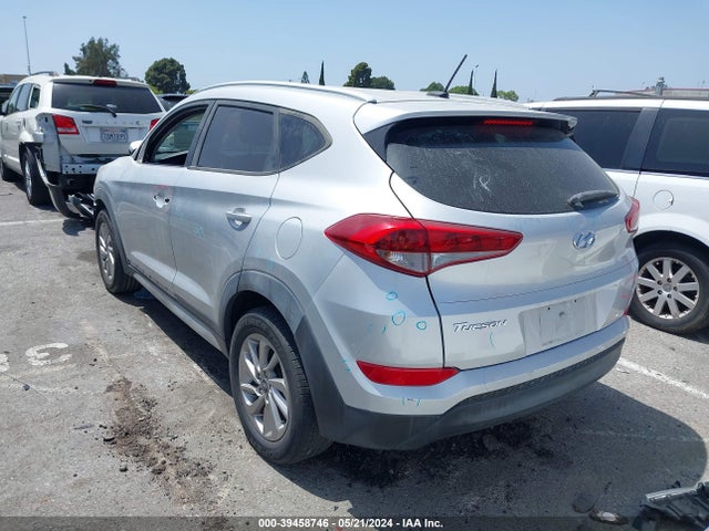 Hyundai TUCSON SE 2017 KM8J33A45HU274373 Image 3