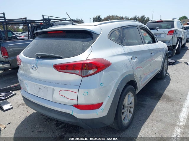 Hyundai TUCSON SE 2017 KM8J33A45HU274373 Image 4