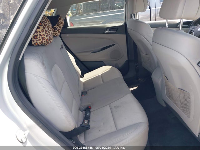 Hyundai TUCSON SE 2017 KM8J33A45HU274373 Image 8