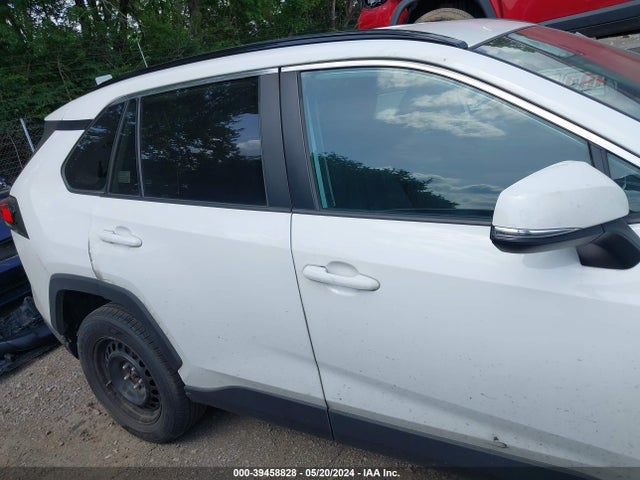 Toyota RAV4 LE 2020 2T3G1RFV3LC119925 Image 14