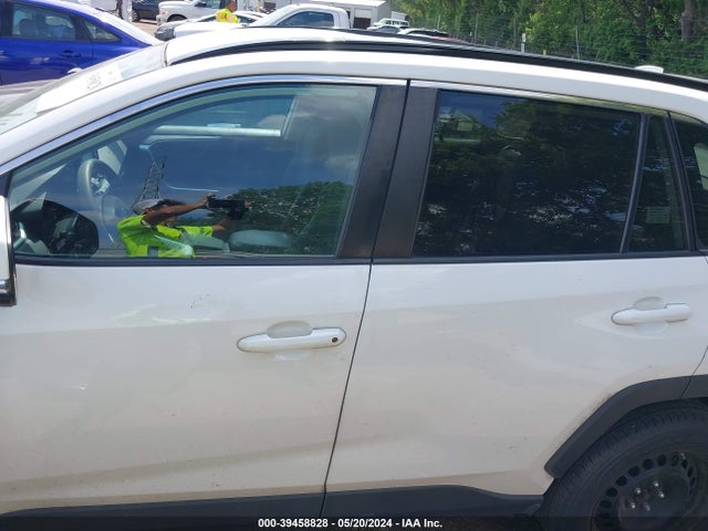 Toyota RAV4 LE 2020 2T3G1RFV3LC119925 Image 15