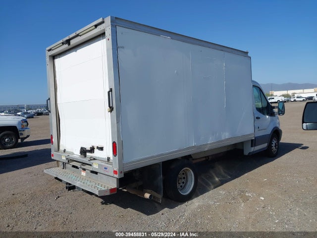 Ford Transit-350 Cab 2018 1FDBF8ZM9JKB07142 Image 4