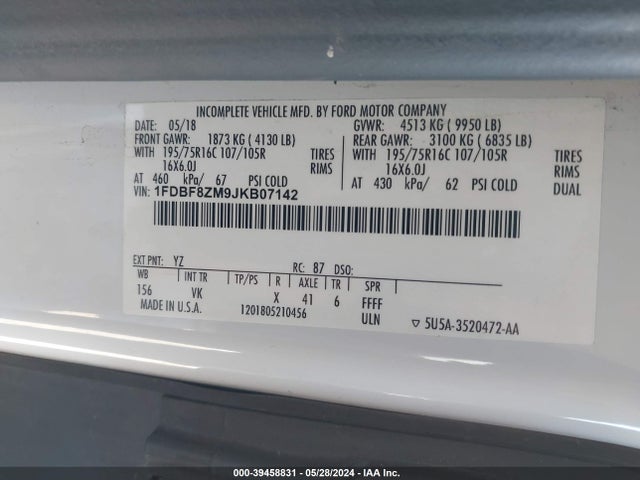 Ford Transit-350 Cab 2018 1FDBF8ZM9JKB07142 Image 9