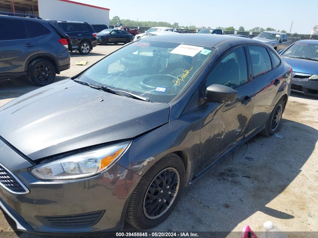 Ford FOCUS S 2018 1FADP3E23JL249200 Image 6
