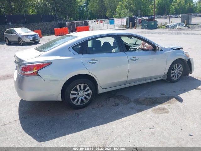 Nissan Altima 2.5 S 2014 1N4AL3AP6EN259990 Image 4