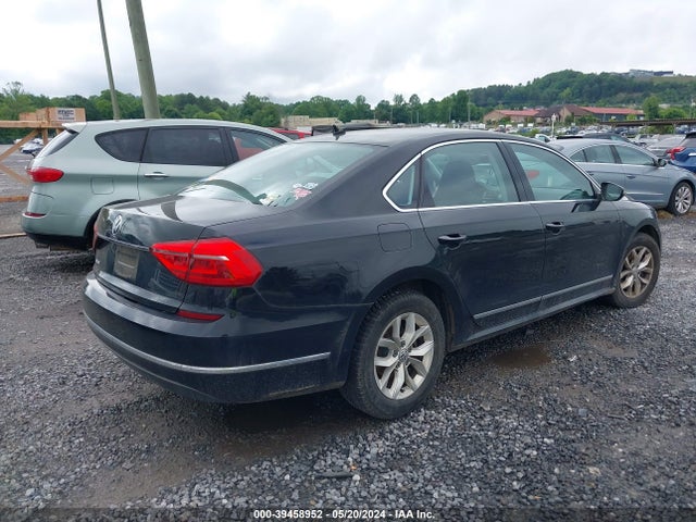 1VWAT7A34GC007875 Volkswagen Passat 1.8t S